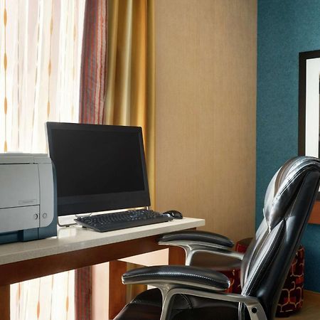 Hampton Inn Phoenix-Чандлър Екстериор снимка
