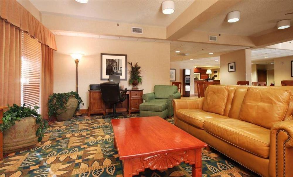 Hampton Inn Phoenix-Чандлър Интериор снимка