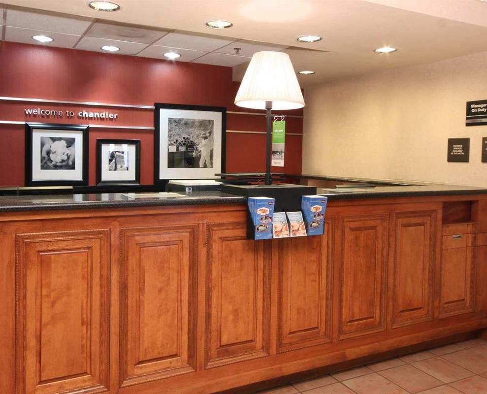 Hampton Inn Phoenix-Чандлър Интериор снимка