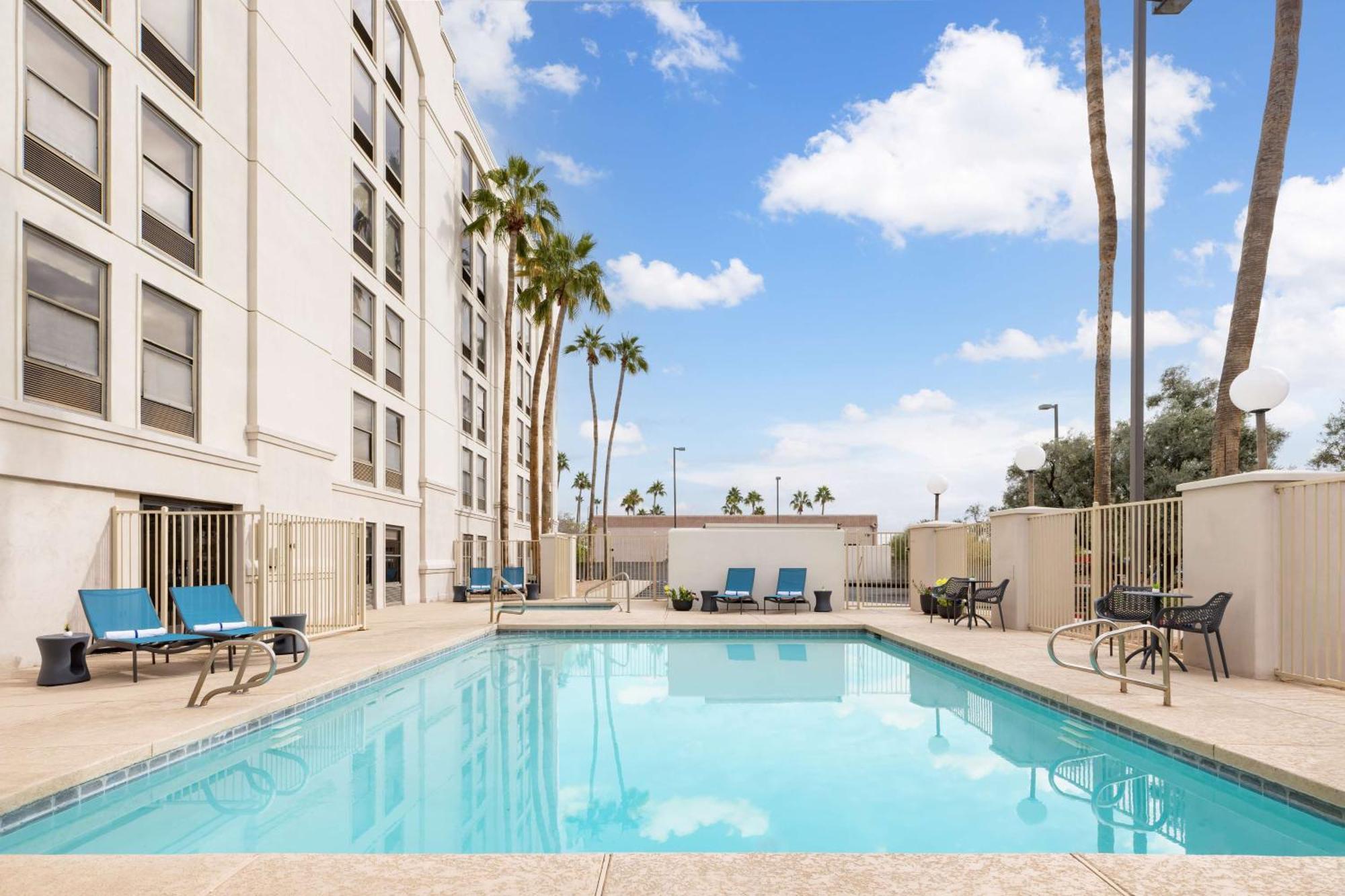 Hampton Inn Phoenix-Чандлър Екстериор снимка