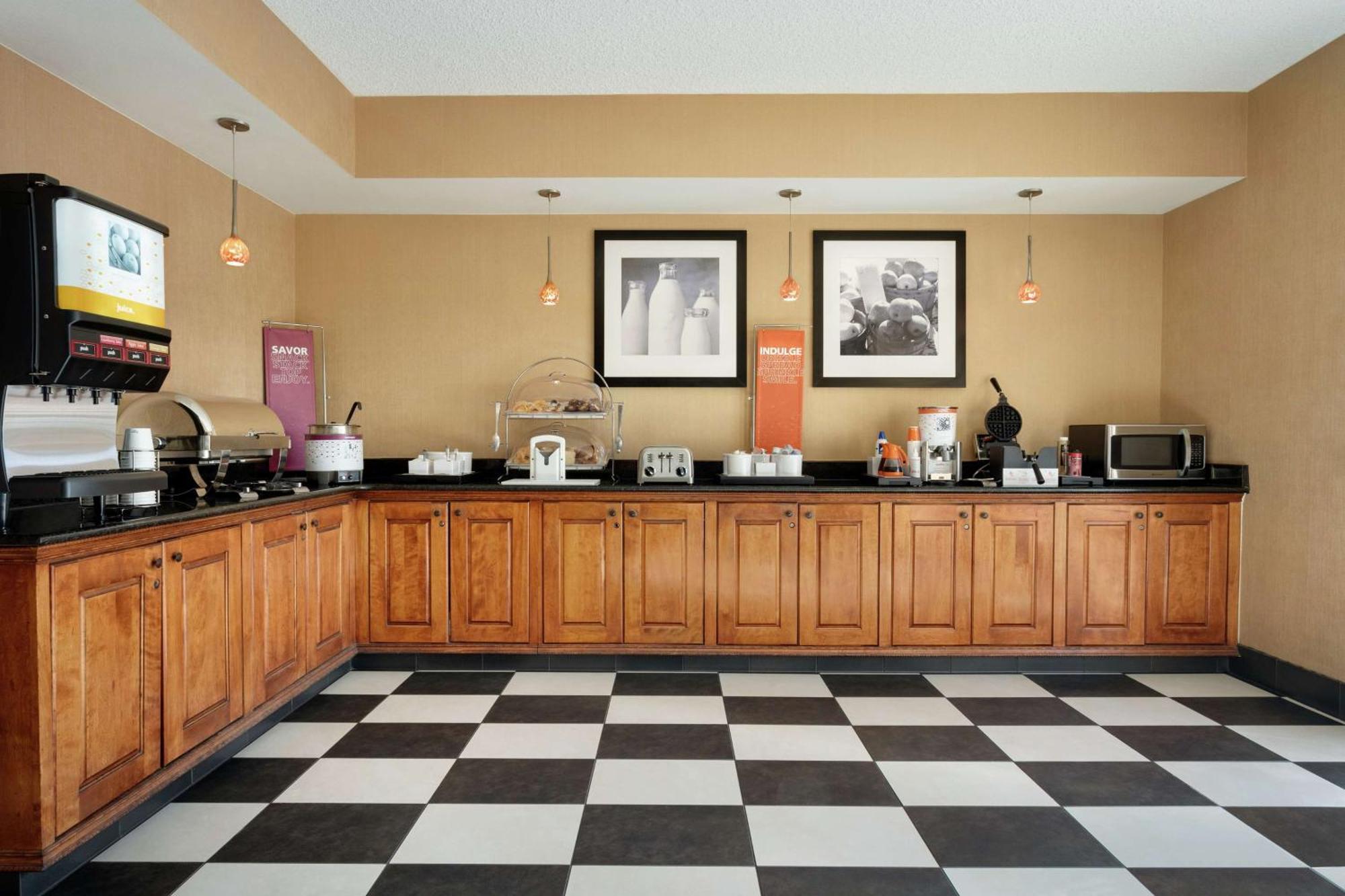 Hampton Inn Phoenix-Чандлър Екстериор снимка