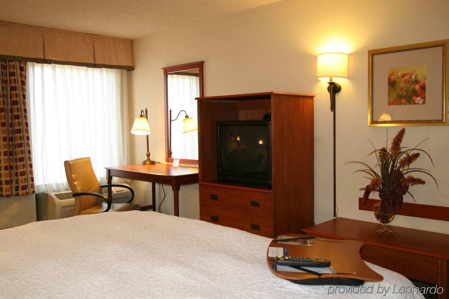 Hampton Inn Phoenix-Чандлър Стая снимка