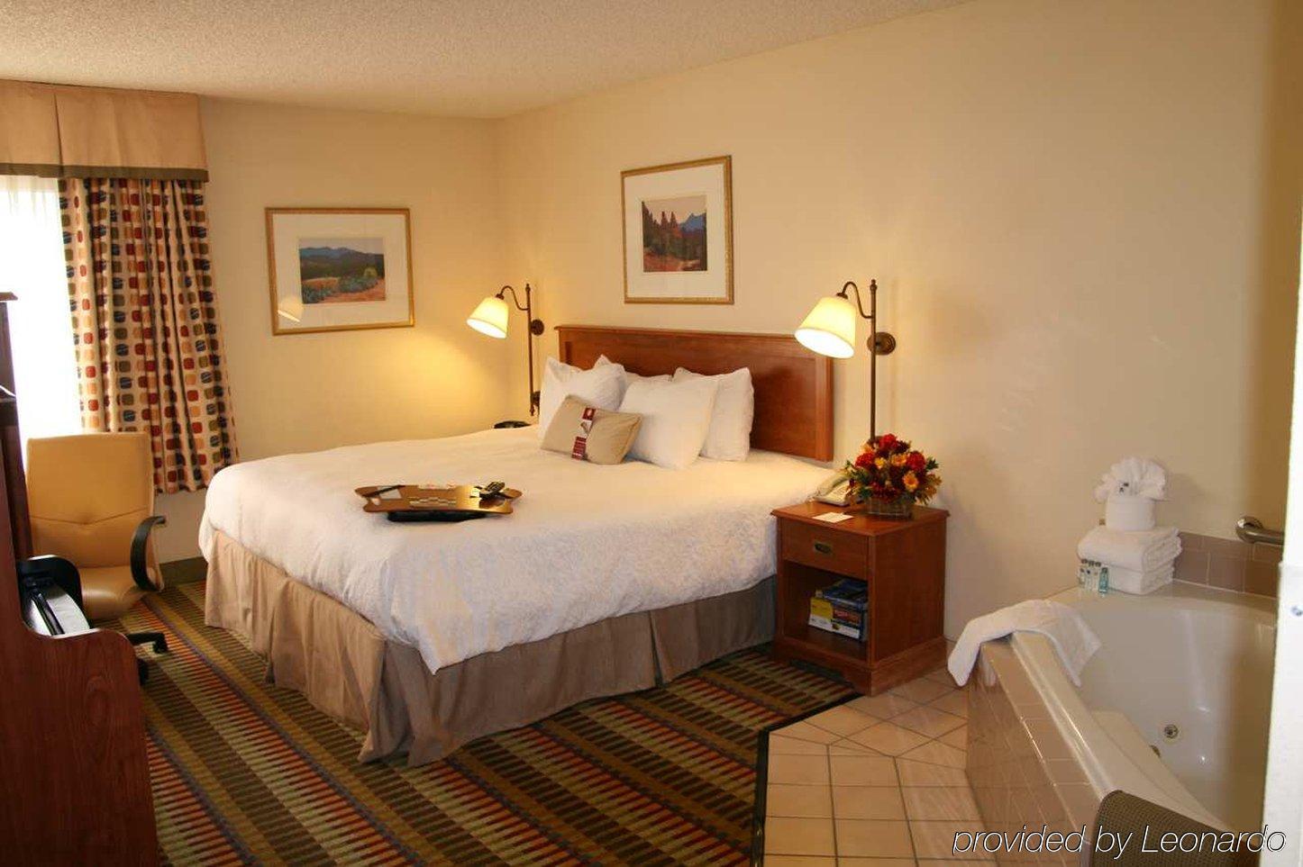 Hampton Inn Phoenix-Чандлър Стая снимка