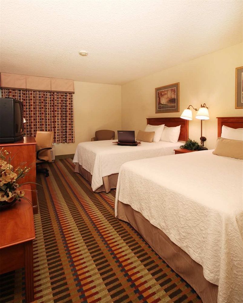 Hampton Inn Phoenix-Чандлър Екстериор снимка
