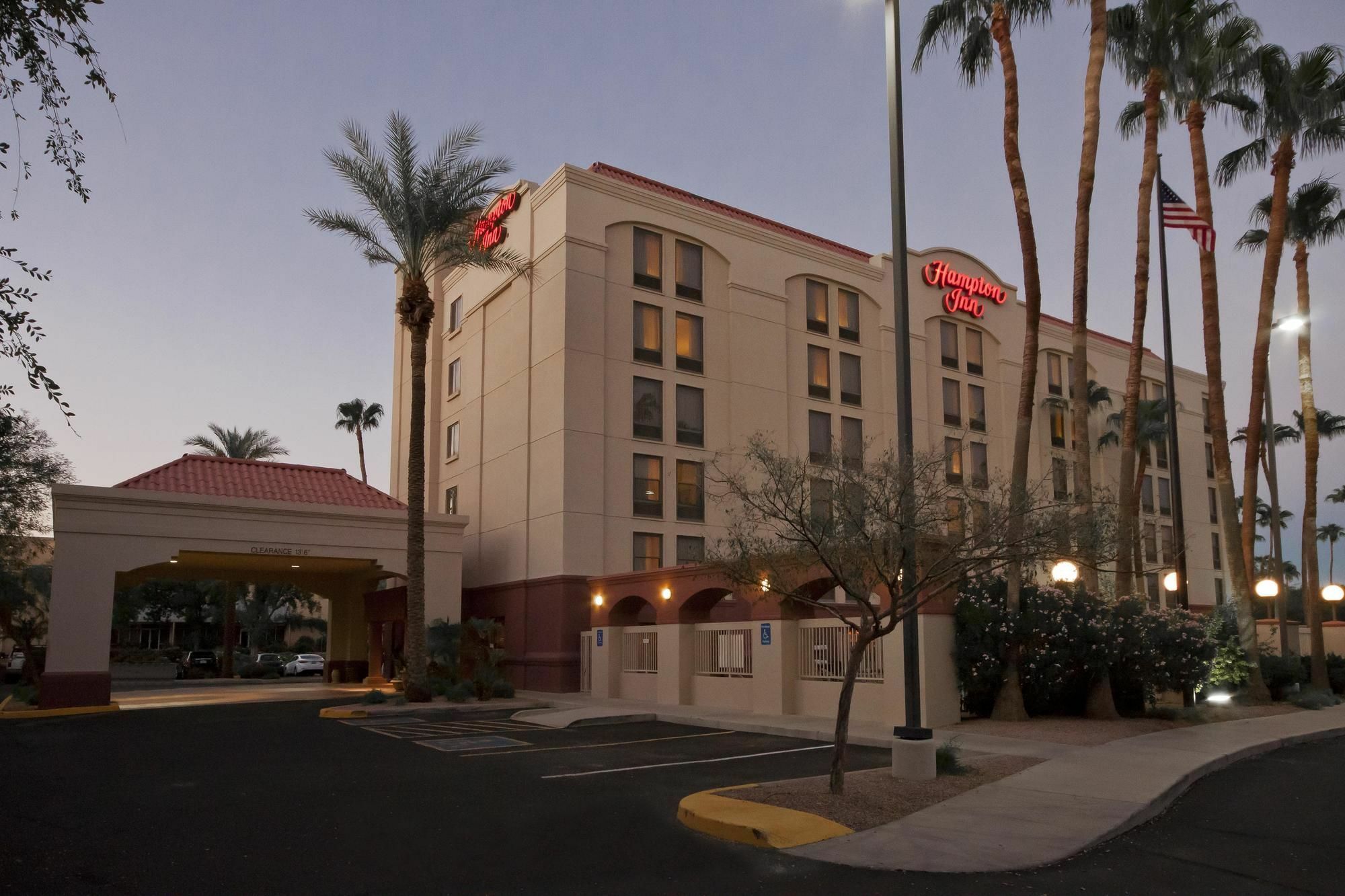 Hampton Inn Phoenix-Чандлър Екстериор снимка