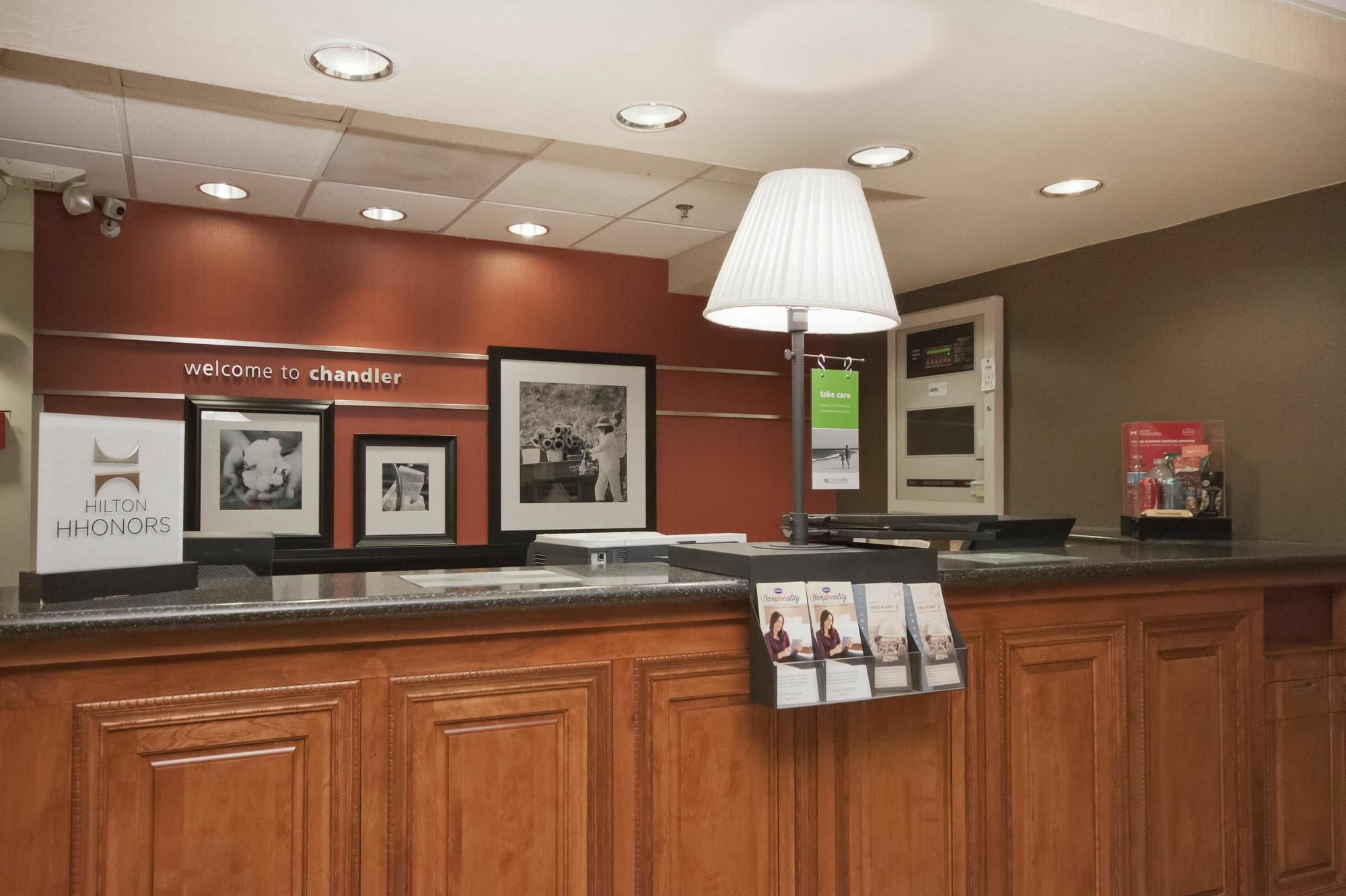 Hampton Inn Phoenix-Чандлър Екстериор снимка
